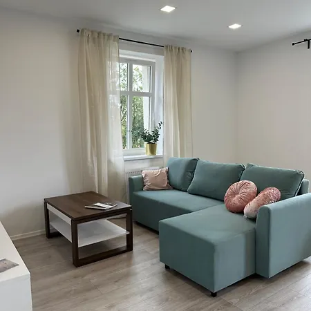 Luna 1 Apartament שווידניקה